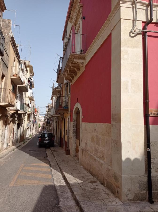 Locazione Turistica Da Enzo E Maria Lägenhet Ragusa Exteriör bild